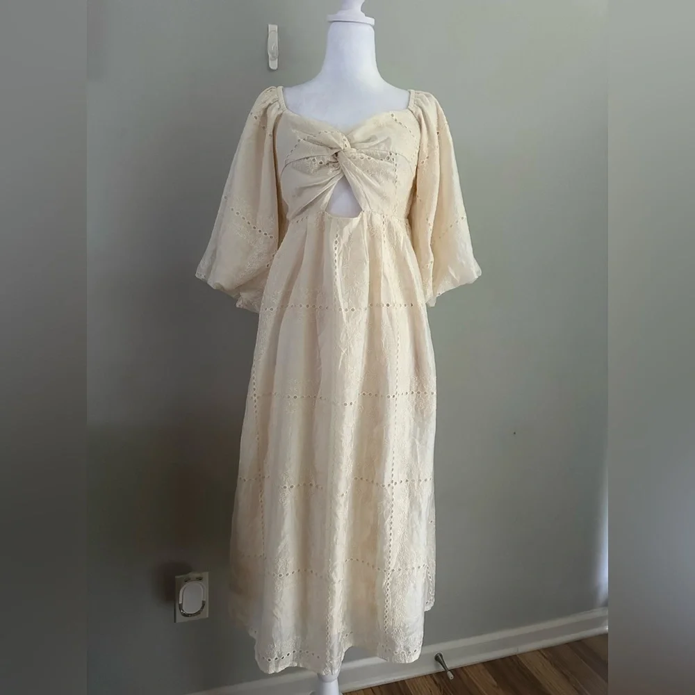 Listicle Cream Twist-Front Cutout Puff Sleeve Eyelet Midi Dress Size Medium